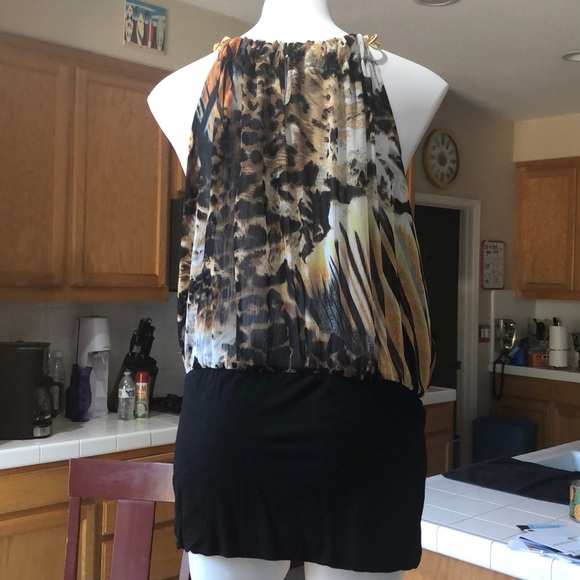 Jungle fever blouse, great for a fun night out - Picture 2 of 4